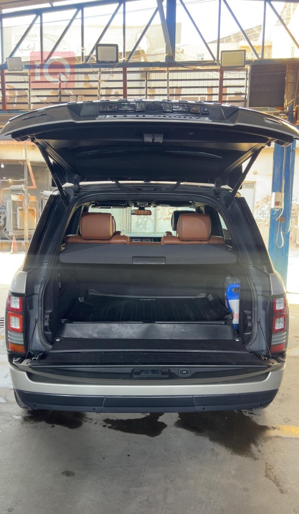 Land Rover Range Rover Vogue